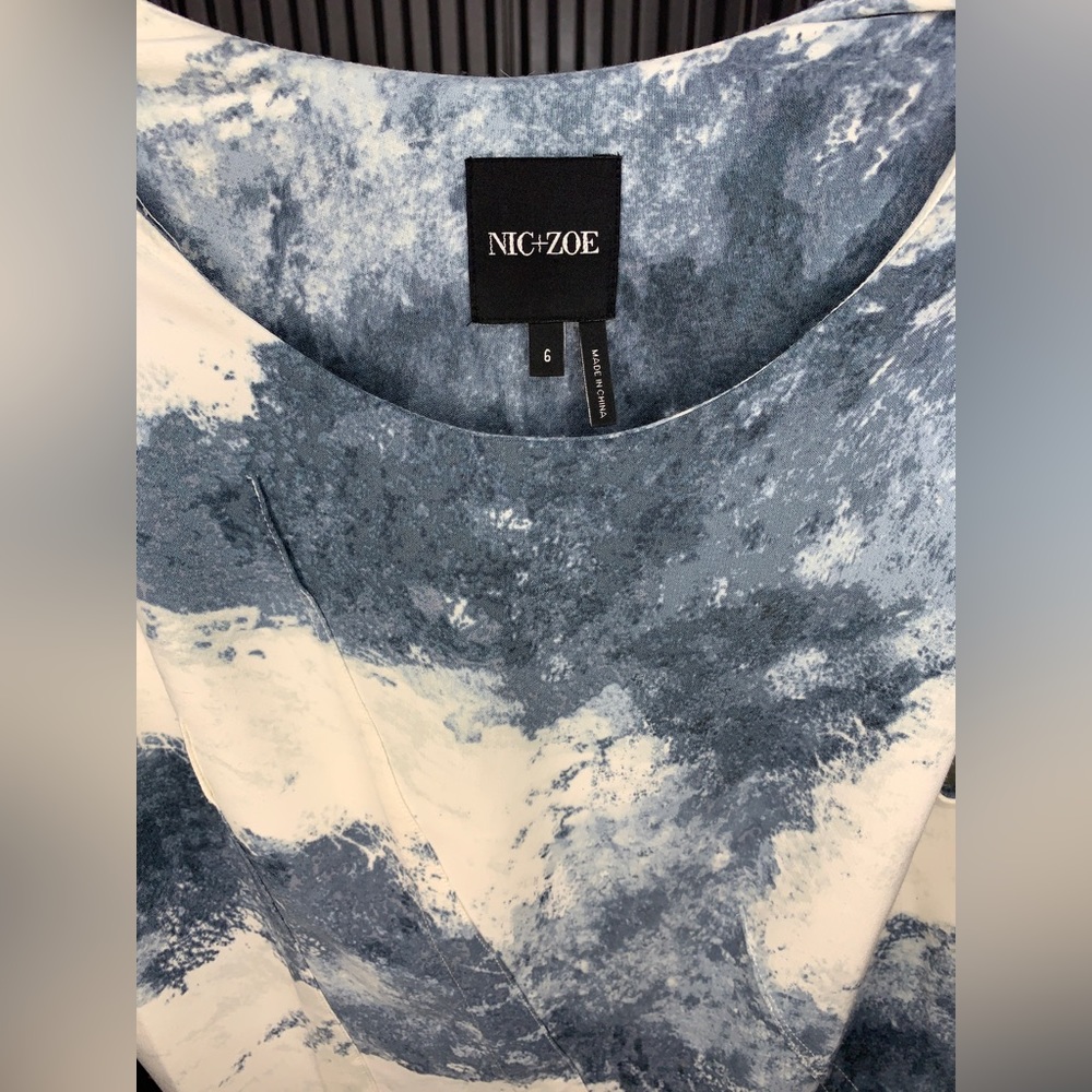 Women’s NIC+ZOE Blue White Asymmetrical Stitch Dress Size 6 - Picture 3 of 4